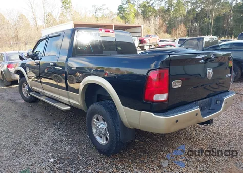 2011 Dodge Ram 2500 z USA, uszkodzony, nr VIN 3D7UT2HL3BG580917